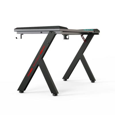 China Adjustable (height) Modern Best Quality Cheap Home Bedroom Gaming Room Furniture  Adjustable Gaming Table Desk for sale