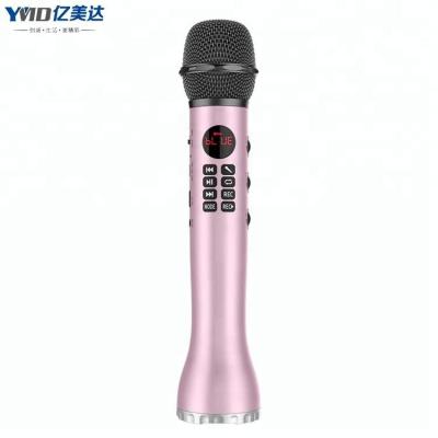 China BT handheld wireless microphone ktv microphone portable usb wireless speaker for sale