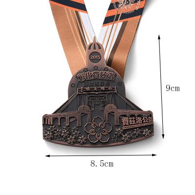 China China Design Your Own Gold 3D Award Blank Zinc Alloy Marathon Running Custom Metal Finisher Sport Medal for sale