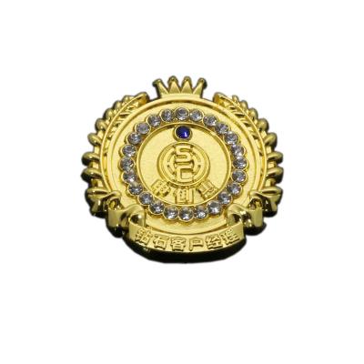 China Custom China Metal High Quality Gold Plated Process Brooch Pin Logo Award Badge for sale