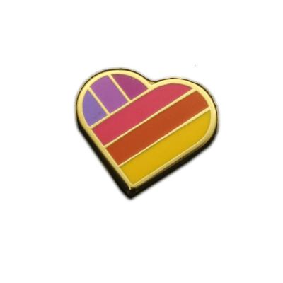 China China factory price custom metal badge heart shape lapel pin badge for sale