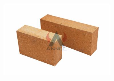 China Color amarillo resistente al fuego de SK34 Clay Refractory Brick 40MPA en venta