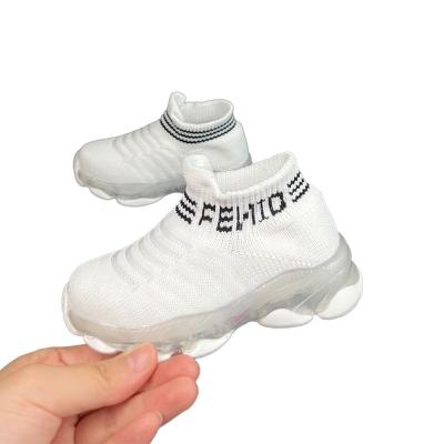 China Factory High Quality Soft Running Safety Light Round Up LED Casual Baby Kids Sport Shoes Kids Fashion Sneakers for sale