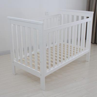 China New Design AS/NZS 2172 Standard Baby Crib Factory Price OEM Multifunctional Wood Piece Baby Crib for sale