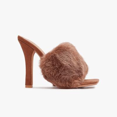 China Trend fashion Europe and the United States lady one word slippers 2021 new spring summer color pure thick heel fur slippers female high for sale