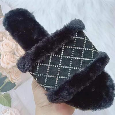 China Fashion trend new winter fashion diamond studded woolen slippers ladies comfortable women's fur shoes for sale