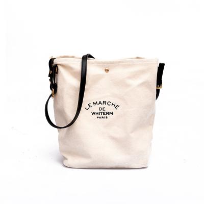 China Hot White Handled Tote Shopping Bag Canvas Wholesale Tote Bags Promotional Cotton Canvas Tote Bag Sale for sale