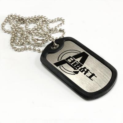 China Customized New Listing Laser Engraving Luxury Army Stamping Stainless Steel Dogtag With Pearl Chain for sale