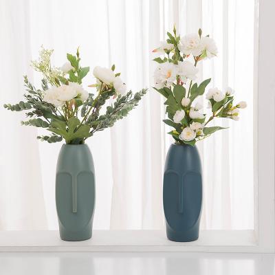 China 2021 Hot Selling Furniture Living Room Furniture New Design Home Decor Flower Vases Plastic Vases Household Products for sale