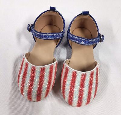 China Fashion Light Summer Cool Custom 4th of July Holiday Puff Buckle Blue Star Kids Girls Slippers and Stripe America Flag Printing for sale