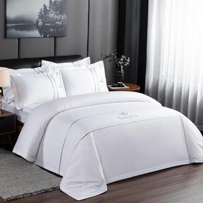 China Nantong Nondisposable Cleome Nondisposable 100% Custom 100% Cotton Queen Size Hotel Bedding Set Twin Double for sale