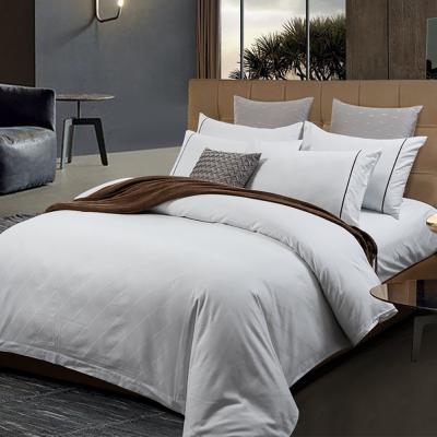 China Nondisposable OEM High Grade Jacquard Polyester Duvet Cover Comfortable Soft 100% Soft White Cotton Hotel Bedding Set for sale