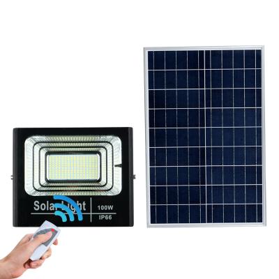 China LANDSCAPE Energy Systems Price 6000MA Solar Panel Good 25 Watt Outdoor Led Solar Flood Light All In Body Two Bright Outdoor Lamp for sale