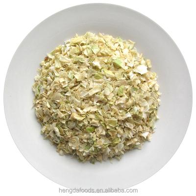 China Dry White Dried Onion Flakes 9*9 With Free Sample for sale