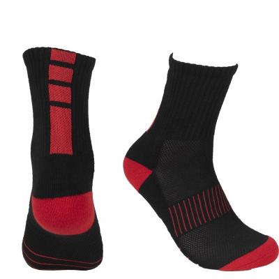 China Breathable Wholesale Men's Shear Custom Knit Embroidered Basketball Crew Socks Sports Terry Athletic Cycling Socks for sale