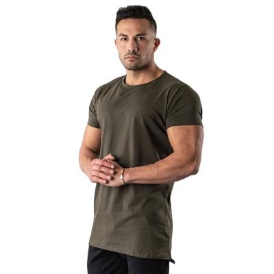 China Aplet Anti-Shrink Khaki T-Shirt With Side Splits Stylish Men Streetwear Performance Fitness T-shirt Gym Wear for sale