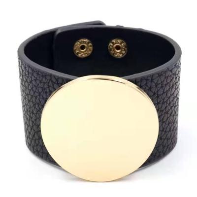 China KDB7210 CLASSIC Fashion Women Round Charm Leather Bracelet for sale