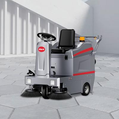 China Hotels Drive Type Road With Electric Water Tank Ride On Floor Sweeper Warehouse Car for sale