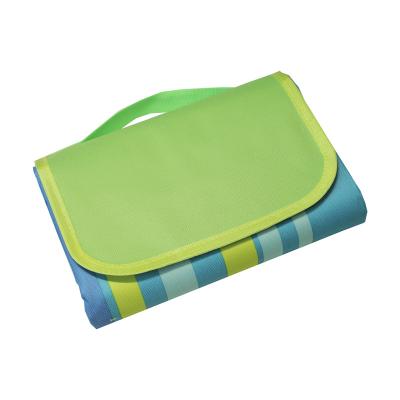 China Fold In A PE Bag Beach Mat Wholesale Universal Reusable Mat Outdoor Leisure Picnic Blanket Waterproof Mats for sale