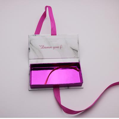 China Custom logo fake eyelash box in luxury environment for sale