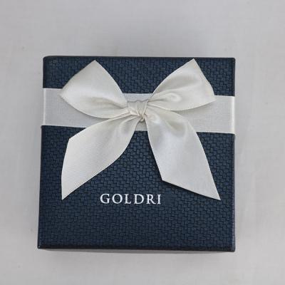 China Custom GIFT magnet / gift closured solid cardboard paper pendant boxes with logo for sale