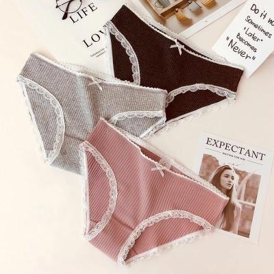 China 2021 Color Traceless Ladies Bikini Panties Women Briefs Woman Cotton Design Panties Antibacterial Girl Panties Briefs With Bow for sale