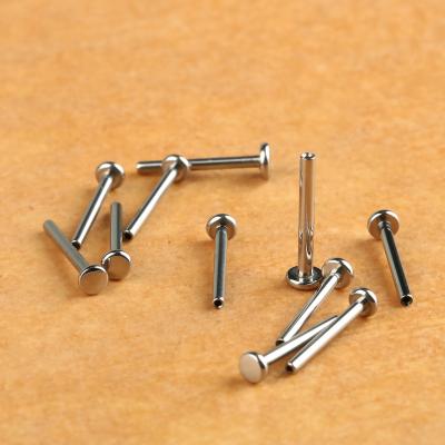 China Cute ASTM F136 Threadless Titanium Top Fork Set Labret Base Style for sale