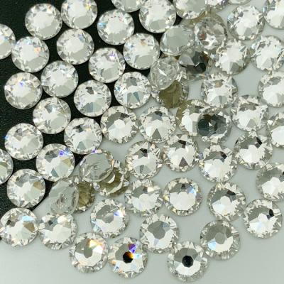 China 16 Cut Facets (8 Big +8 Small) 16 High Brilliant Cuts Facets Crystal Clear Hot Fix Rhinestones Wholesale Diamond 2088 For DIY Crafts Design for sale