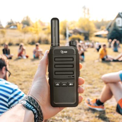 China TID 4g sim card military 100km original factory POC long range radio dual sim micro (12 x 15mm) walkie talkie for sale