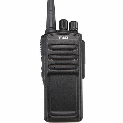 China TD-666 Walkie Talkie 1-5km Long Talk Range Professional Two Way Radio With 2000mah Battery 2000mAh Li-ion Battery for sale