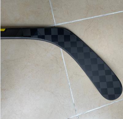 China Superior Composite Hockey Sticks Junior Ice Hockey /Intermediate Compound Hockey Sticks HNWS0040 for sale