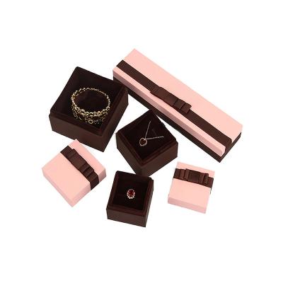 China Custom Popular Products High End Rectangle Shape Pink Jewelery Box Eco - Friendly With Bow for sale