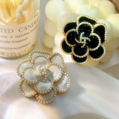 China Japanese and Korean Camellia accessories of retro high-grade drop pearl stereo oil sensitive flower brooch suit flower brooch for sale