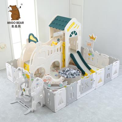 China Foldable Castle Theme Indoor Plastic Baby Playpen with Slide and Home Playground Baby Playpen for sale