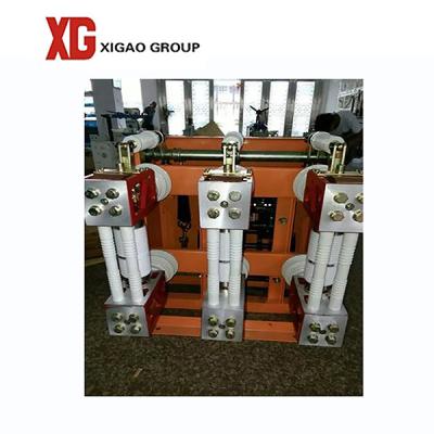 中国 12KV 1250A HV Vacuum Circuit Breaker With Vacuum Arcing Chamber 販売のため