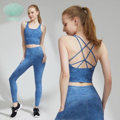 China Breathable Custom LogoFine Strap Yoga Clothes Sports Short Top Fitness Sports Suit Two Piece Tank Top Fitness Set Women for sale