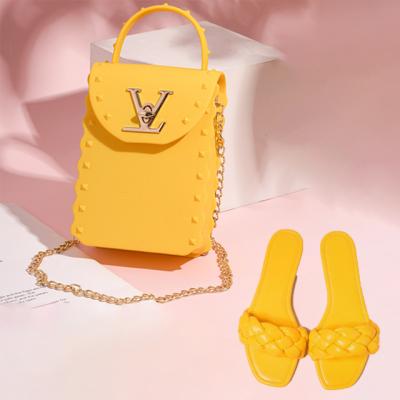 China 2021 Designer Wallet Fashion Women Messenger Bag Ladies Pvc Purse Wallet and Shoes Set for sale