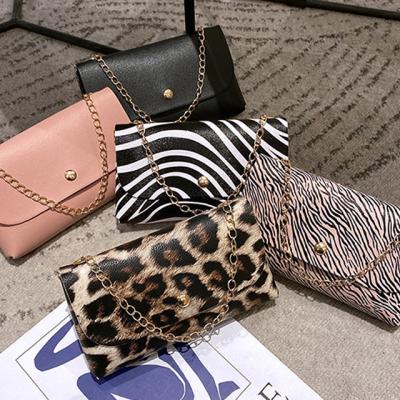 China Anti-theft Animal Print Fanny Bag Women Shoulder Bag Cross - Body Chain Mini Small Square Handbag Waist Bags Small Purse With Strap for sale