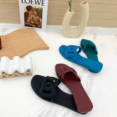 China Fashion Trend Fashion New Women's Beach Casual Slippers Women's Sandals Slippers Ladies Slippers Wholesale for sale