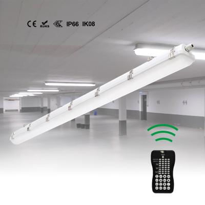 China Supermarket TUBU 5 year warranty ip66 36W 4ft 130lm/w LED batten light fixture with emergency function for sale