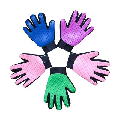 China Cat Dog Grooming Five Fingers Viable Bath Glove Pet Hair Washing Glove Brush for sale