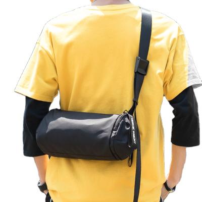 China Easy Carry Men's Crossbody Bags HK Trend Shoulder Bag Street Messenger Street Messenger Bag Fashion Young Korean Leisure Cross - Body Hot Selling Strap for sale