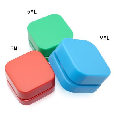 China Mini Cosmetic Container 5ml 7ml 9ml Jar In Place Eco-friendly Recyclable Glass Cube Jar Food Grade For Extract Concentrate Wax Child Resistance Lid for sale