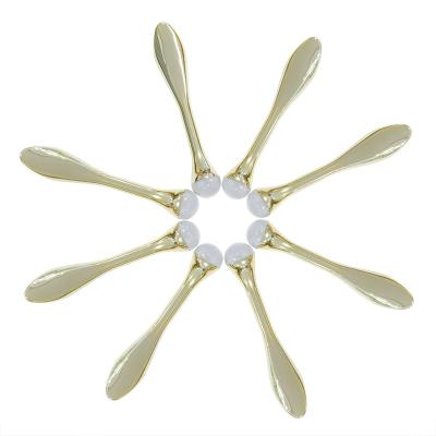 China Eco-Friendly Recyclable Plastic Cream Eye Cream Scoop Gold Metal Private Label Makeup Spoon Mini Cosmetic Spatula for sale