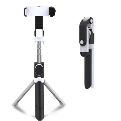 China Promotional Lazy Selfie stick+Tripod Phone Holder 360 Degree Mini Extendable Foldable Wireless Selfie Stick Tripod Stabilizer with Detachable Outdoor for sale