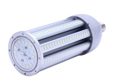 China La UL enumeró blanco fresco superior de la modificación 65watt de las luces del poste de E39 IP65 LED en venta