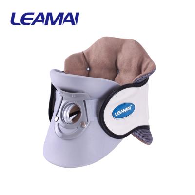 China Breathable Medical Neck Traction For Emergency Foam Cervical Collar LEAMAI for sale