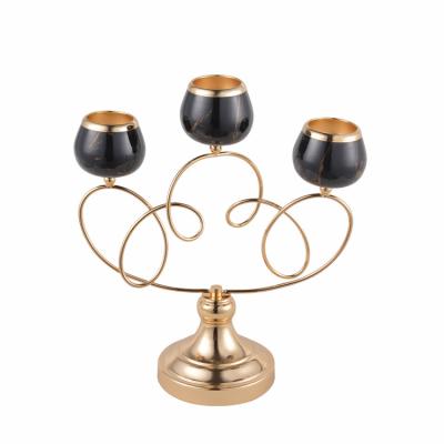 China All Wholesale High Quality Modern Iron Plating Candlestick Metal Gold Process Candlestick for sale