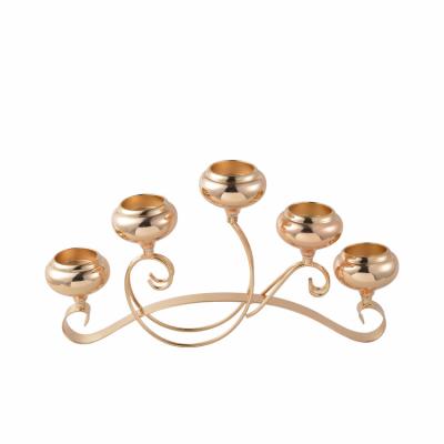 China New Design Factory Wholesale Single Home Decor Wedding Iron Center Candle Holder All Iron Candle Holder for sale