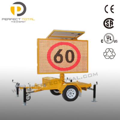 China Outdoor Variable Message Board Solar Powered Trailer for sale